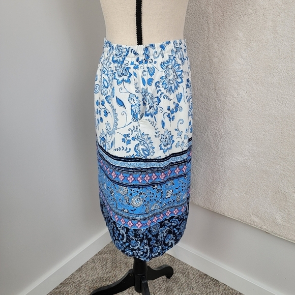LOFT Blue And White Paisley Floral Print Boho Chic Skirt Sz Large NWOT - Picture 7 of 12